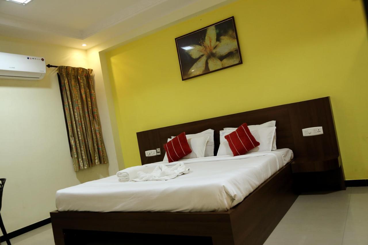 Landmaark Hotels Tiruppur Zewnętrze zdjęcie