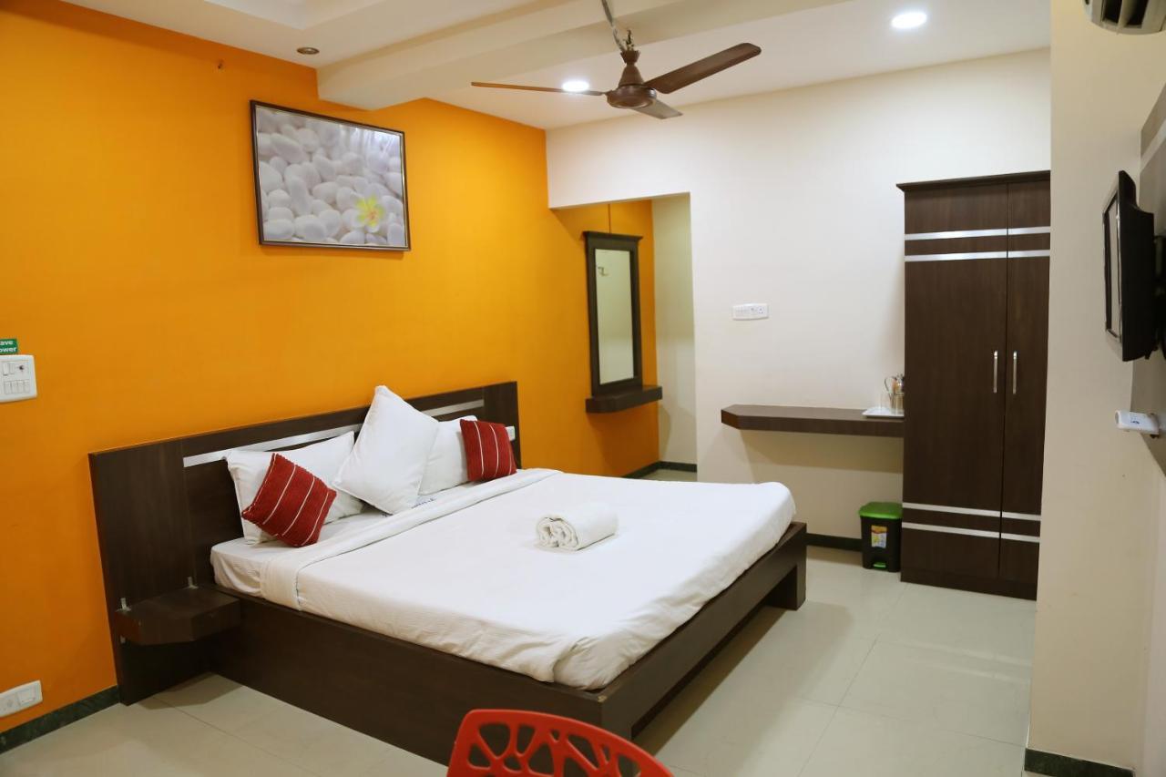 Landmaark Hotels Tiruppur Zewnętrze zdjęcie