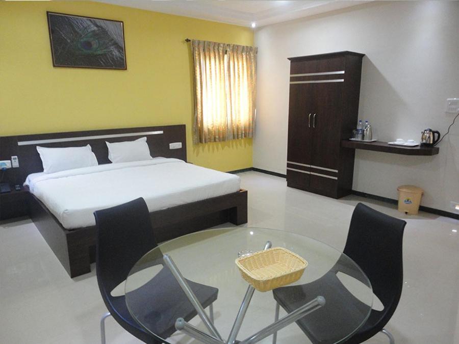 Landmaark Hotels Tiruppur Zewnętrze zdjęcie