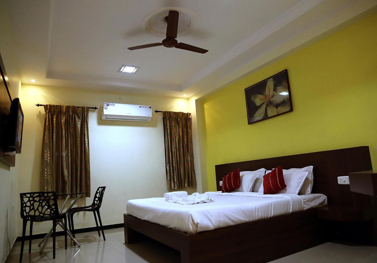 Landmaark Hotels Tiruppur Zewnętrze zdjęcie